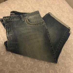 Woman denim jean Capri size 22w